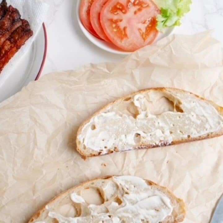 Lather the bread with mayo