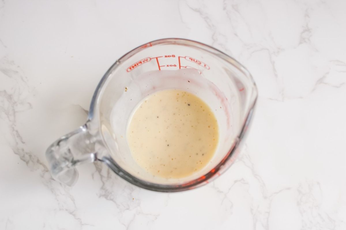 Mix mayo, honey, ACV, salt, and pepper until dressing is made