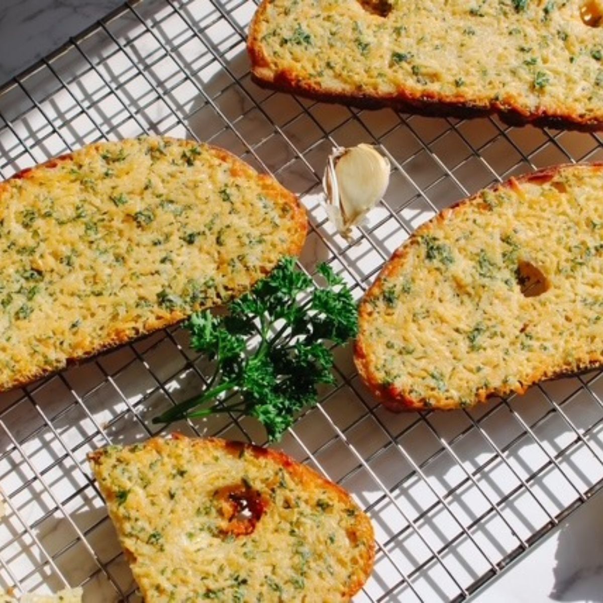 cool garlic bread