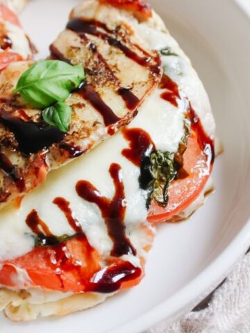 caprese chicken up close