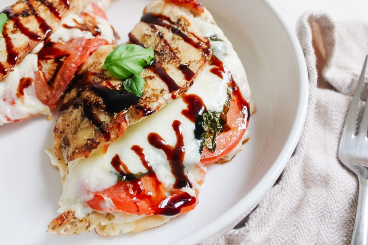 caprese chicken up close