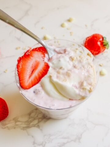 cover photo for overnight oats